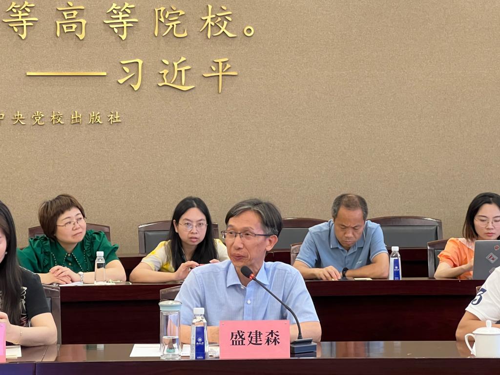 皇家娱乐城
