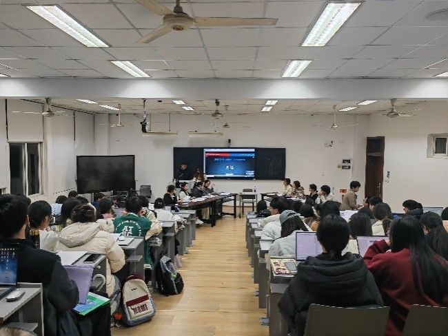 皇家娱乐城