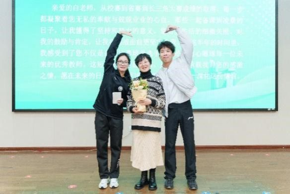 皇家娱乐城