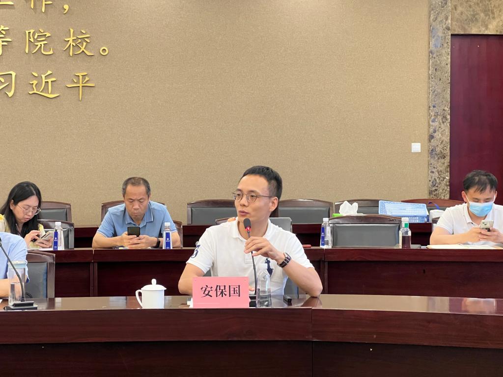 皇家娱乐城