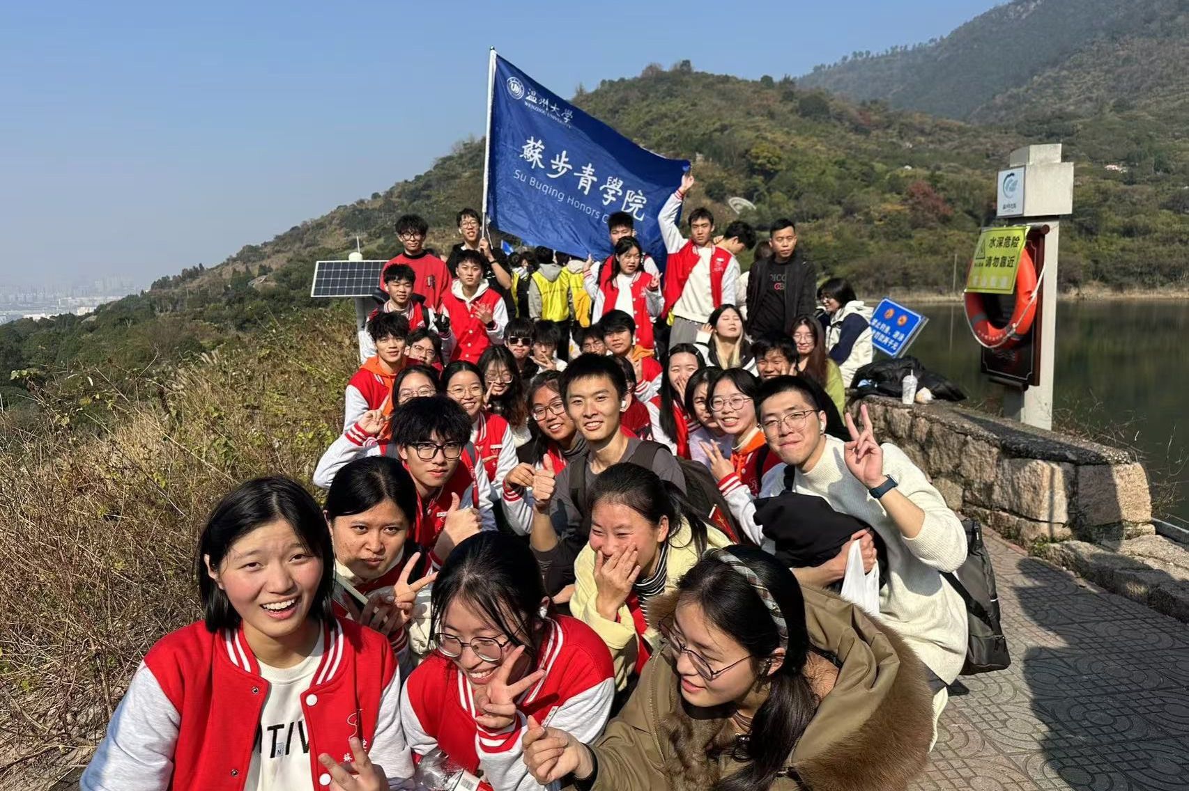 皇家娱乐城