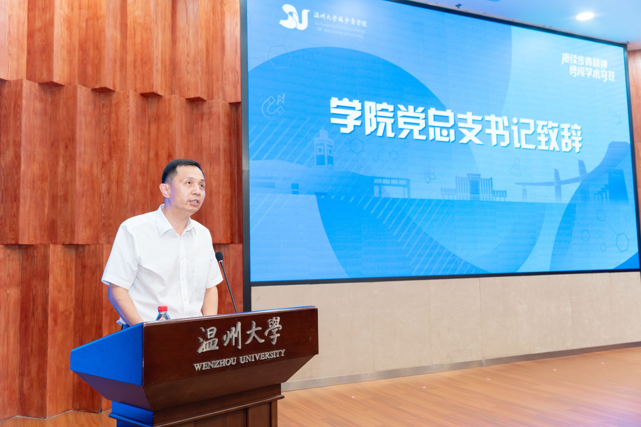 皇家娱乐城